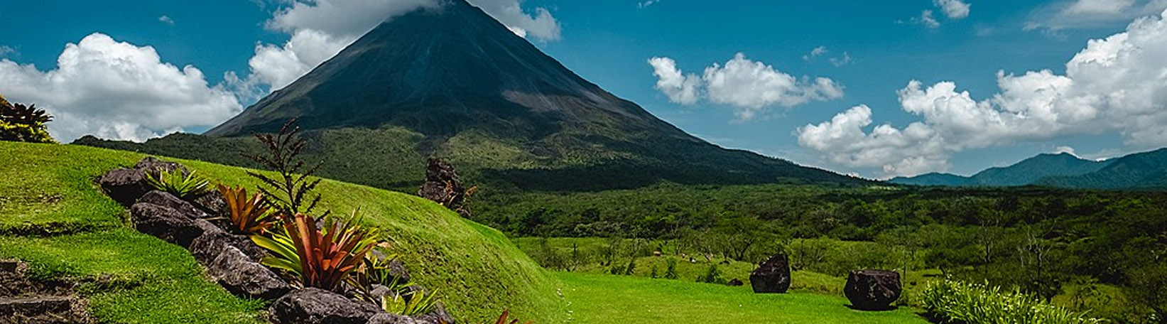 Arenal 1968 Volcano + La Fortuna Waterfall Hike  Tour 1