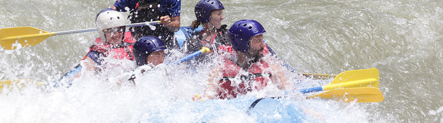 Smart Connections Deals Pacuare River Whitewater Rafting Overnight Expedition Tour 6