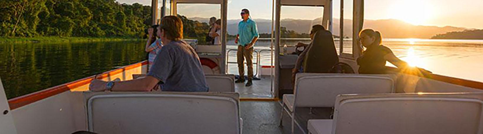 Lake Arenal Sunset Cruise Tour 4