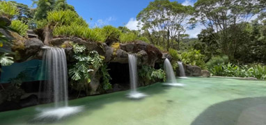 La Paz Waterfall Gardens from La Fortuna