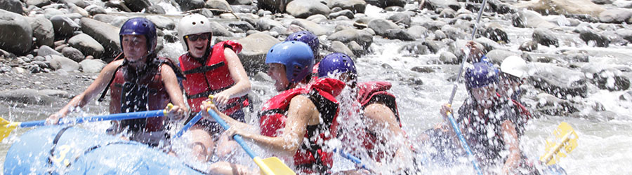 White Water Rafting Sarapiqui River Class III / IV Tour 4